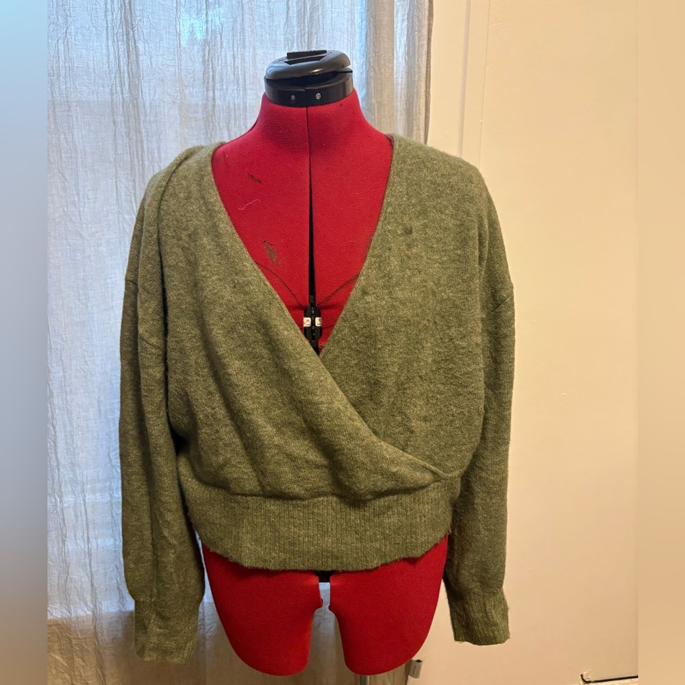 Wilfred Green Crossover Sweater